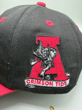 Load image into Gallery viewer, Crimson Graffiti Vol. 1 - Bama Black Two Tone Snapback