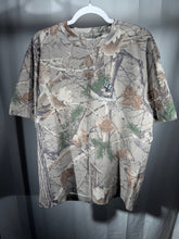 Load image into Gallery viewer, Tide & Timber Vol. 2: Heavyweight Camo Pocket Logo - Alabama VTG