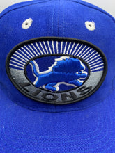Load image into Gallery viewer, Vintage Detroit Lions Snapback Hat
