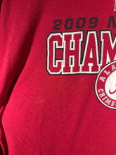 Load image into Gallery viewer, 2009 National Champs Crimson Red T-Shirt Large - Alabama VTG

