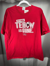 Load image into Gallery viewer, 2009 SEC Champs Tebow Crying T-Shirt XL - Alabama VTG
