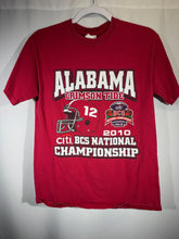 Load image into Gallery viewer, 2010 BCS National Champs T-Shirt Youth XL - Alabama VTG
