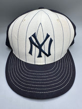 Load image into Gallery viewer, New York Yankees X Cooperstown Collection New Era Fitted Nonbama 7 3/8
