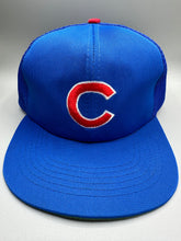 Load image into Gallery viewer, Vintage Chicago Cubs Trucker Snapback Nonbama
