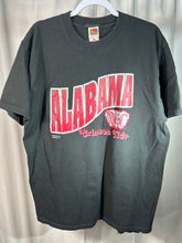 Load image into Gallery viewer, Vintage Alabama Black T-Shirt Large
