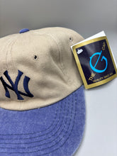 Load image into Gallery viewer, Vintage New York Yankees G Cap Nonbama
