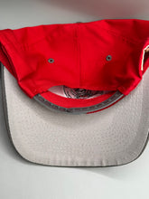 Load image into Gallery viewer, Vintage Tampa Bay Buccaneers Logo 7 Snapback Nonbama
