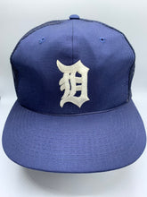 Load image into Gallery viewer, Vintage Detroit Tigers X Sports Specialties Snapback Hat Nonbama
