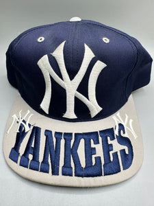 Vintage New York Yankees Spellout SnapBack Nonbama