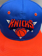 Load image into Gallery viewer, Vintage New York Knicks G Cap Snapback Nonbama
