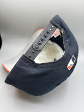 Load image into Gallery viewer, Vintage Detroit Tigers New Era Snapback Nonbama
