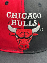 Load image into Gallery viewer, Vintage Chicago Bulls X G Cap Snapback Nonbama
