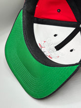 Load image into Gallery viewer, Vintage Chicago Bulls X G Cap Snapback Nonbama

