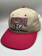 Load image into Gallery viewer, Vintage Alabama X Signatures Two Tone Snapback Hat
