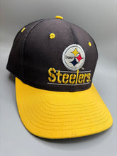 Load image into Gallery viewer, Vintage Pittsburgh Steelers Two Tone Snapback
