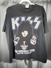 Load image into Gallery viewer, Kiss Farewell Tour 2000 Tee XL
