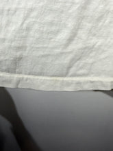 Load image into Gallery viewer, Vintage Alabama White Graphic T-Shirt Medium
