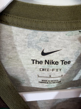 Load image into Gallery viewer, Alabama X Nike Team Issued Camo Long Sleeve Large
