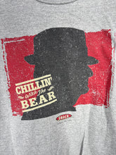 Load image into Gallery viewer, &quot;Chillin&#39; With The Bear&quot; 2000&#39;s Alabama T-Shirt Medium
