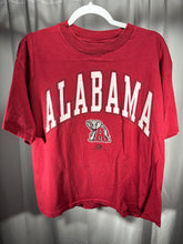 Load image into Gallery viewer, Vintage Alabama X Red Oak Boxey Cropped T-Shirt Large
