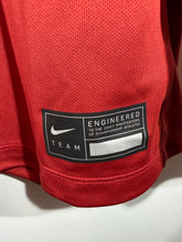 Load image into Gallery viewer, Nike X Alabama Baseball Team Issued Crimson Lightweight Pullover XL
