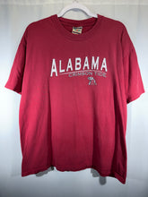 Load image into Gallery viewer, Vintage Alabama X Red Oak Crimson T-Shirt XL

