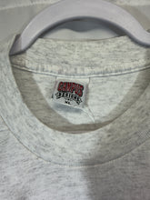 Load image into Gallery viewer, Vintage Alabama Basketball X Campus Designs Grey T-Shirt L/XL
