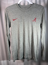 Load image into Gallery viewer, Alabama X Nike Team Issued Tee XS
