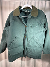 Load image into Gallery viewer, Vintage LL Bean Coat Medium Nonbama
