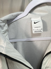 Load image into Gallery viewer, Alabama X Nike Team Issued Zip Up Jacket Small
