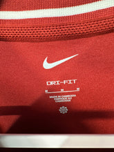 Load image into Gallery viewer, Alabama X Nike Team Issued Pullover Medium
