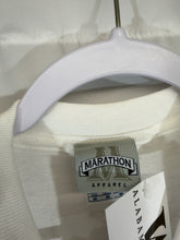 Load image into Gallery viewer, 2005 Homecoming vs Utah State White T-Shirt Small
