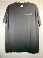Load image into Gallery viewer, Alabama 2000's "Beware of the Tide" Black T-Shirt Medium

