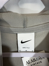 Load image into Gallery viewer, Nike X Alabama Team Issued Grey Lightweight W Hood Medium
