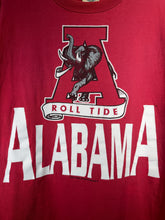 Load image into Gallery viewer, Vintage Alabama X Red Oak Crimson T-Shirt Medium
