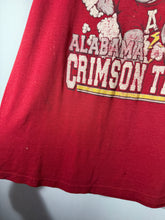 Load image into Gallery viewer, Vintage Alabama X Jerzees Crimson T-Shirt Medium
