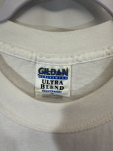 Load image into Gallery viewer, Vintage Alabama Football X Gildan White T-Shirt XL
