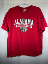 Load image into Gallery viewer, Vintage Alabama X Delta Crimson T-Shirt Medium
