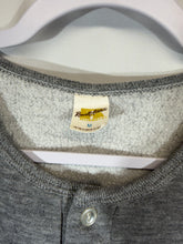 Load image into Gallery viewer, 1970's Bama X Russell Grey/Crimson 3/4 Sleeve Sweatshirt Small

