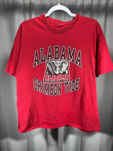 Load image into Gallery viewer, Vintage Alabama Crimson Tide T-Shirt Large
