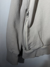 Load image into Gallery viewer, Nike X Alabama Team Issued Grey Crewneck Boxy Medium
