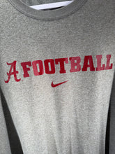 Load image into Gallery viewer, Alabama Football X Nike Team Issued Capital One Bowl T-Shirt 2XL XXL
