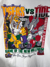 Load image into Gallery viewer, 2011 Bama vs LSU White T-Shirt XXL 2XL
