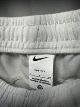 Load image into Gallery viewer, Nike X Alabama Team Issued Sweatpants Small
