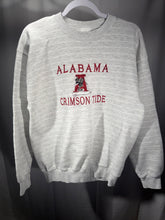 Load image into Gallery viewer, Vintage Alabama X Castaways Embroidered Crewneck Sweatshirt Medium
