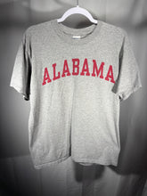 Load image into Gallery viewer, Vintage Alabama Grey Spellout Gildan T-Shirt Medium

