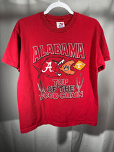 Load image into Gallery viewer, Top of the Food Chain 2000&#39;s Alabama T-Shirt Medium
