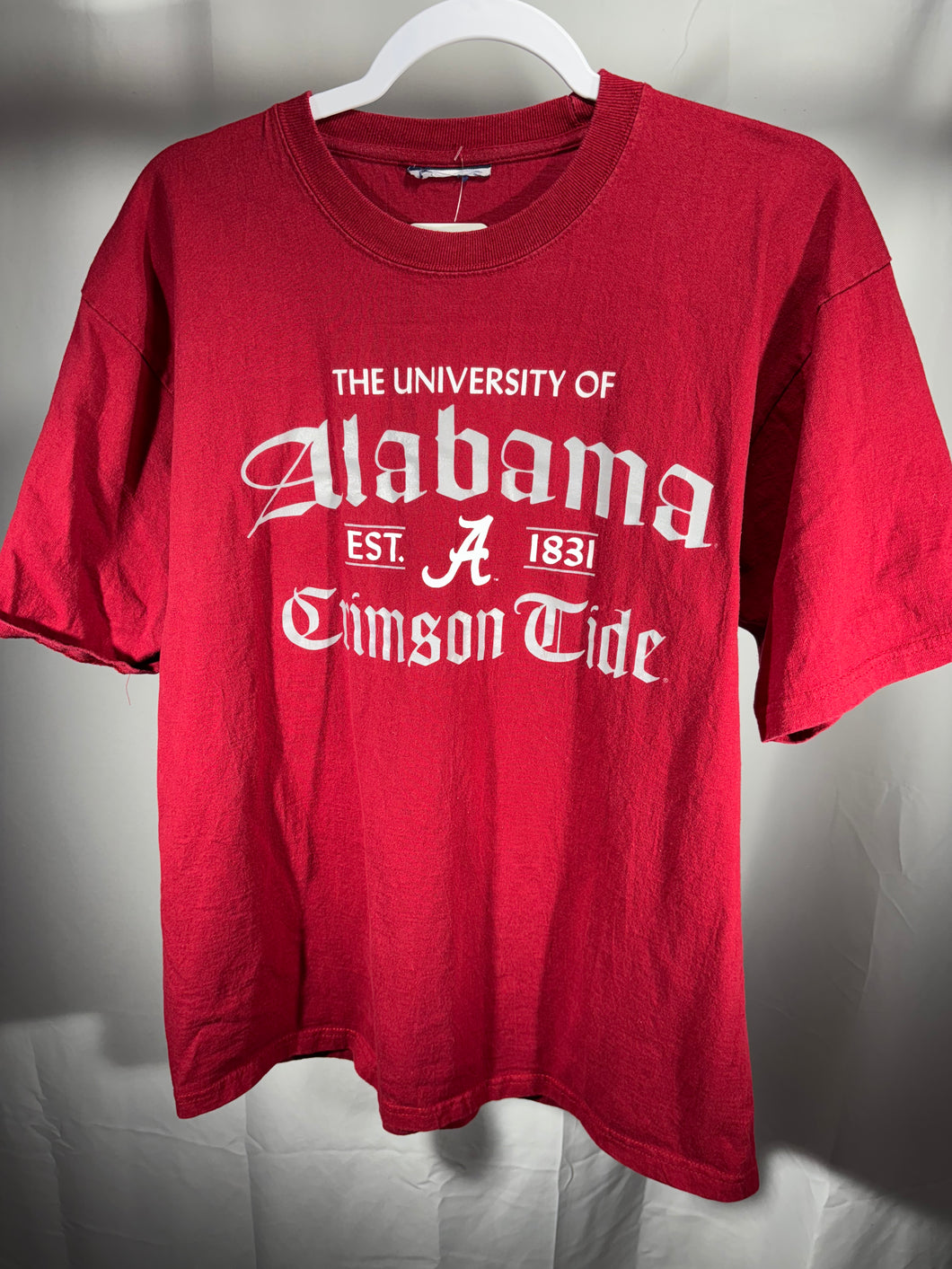 Alabama 2000's Old English T-Shirt Medium