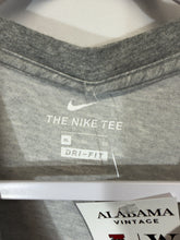 Load image into Gallery viewer, Alabama X Nike Team Issued Grey Tee Large
