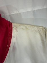Load image into Gallery viewer, Vintage Alabama X Pro Player Crimson/White Puffer Jacket XL
